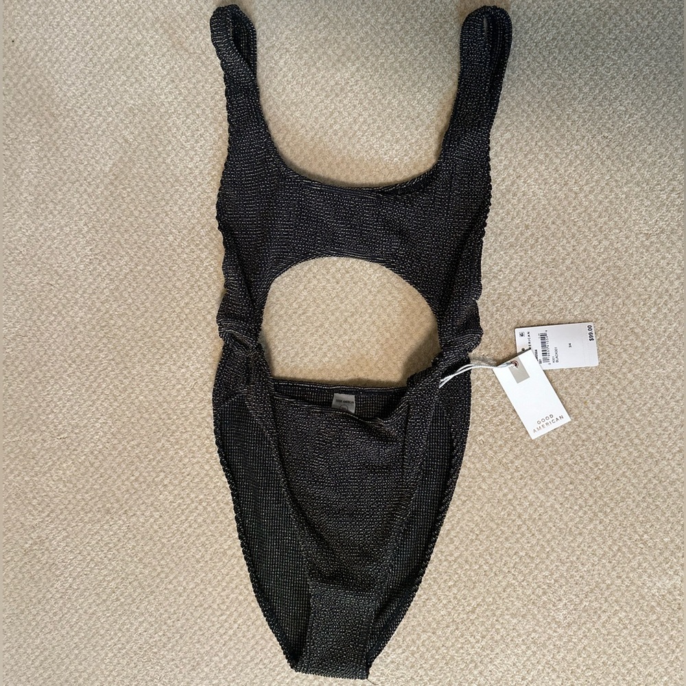 Good American bathing suit, one piece cutouts, always fits monokini, size 3/4